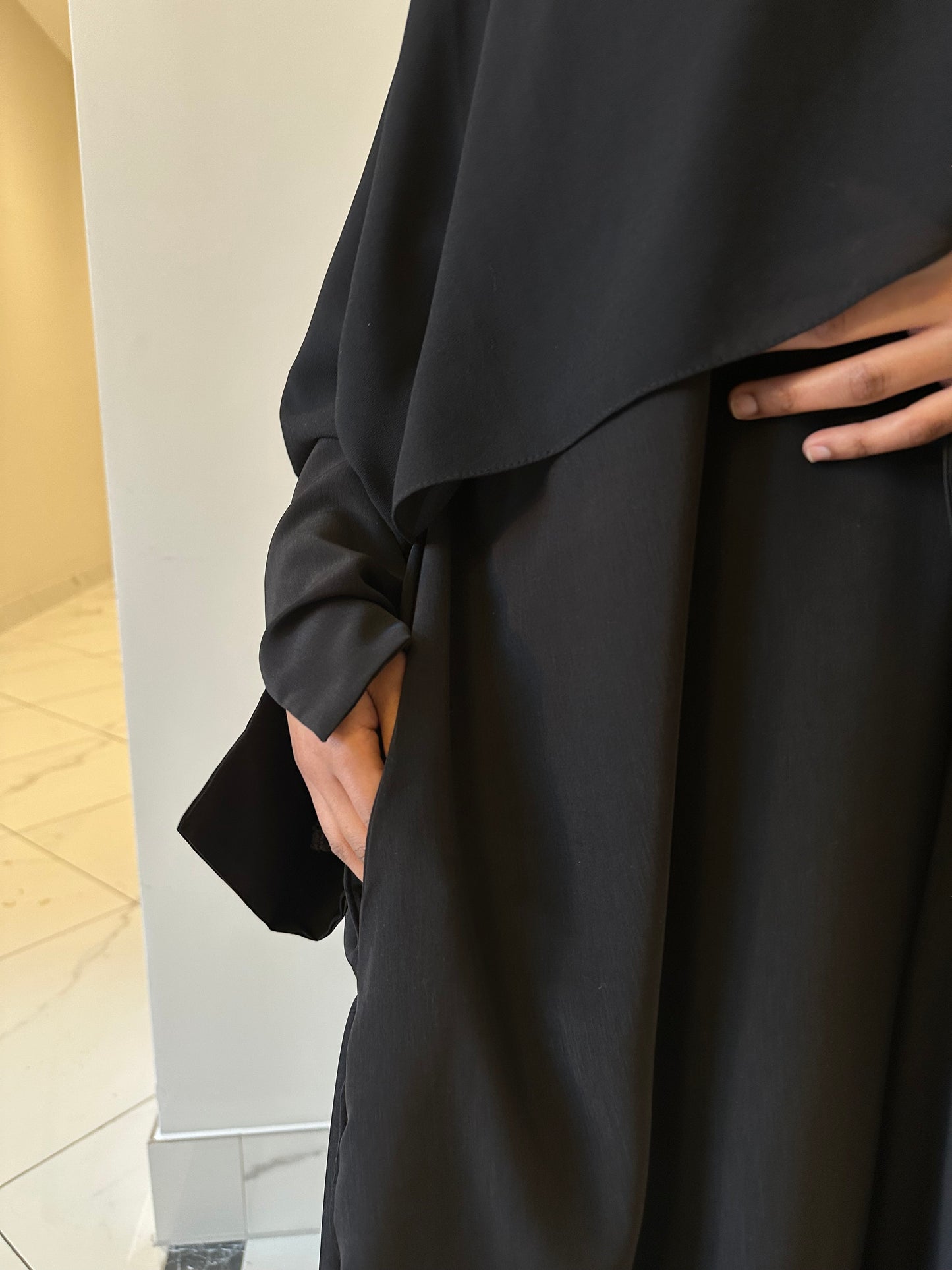 SOLINE ABAYA - BLACK