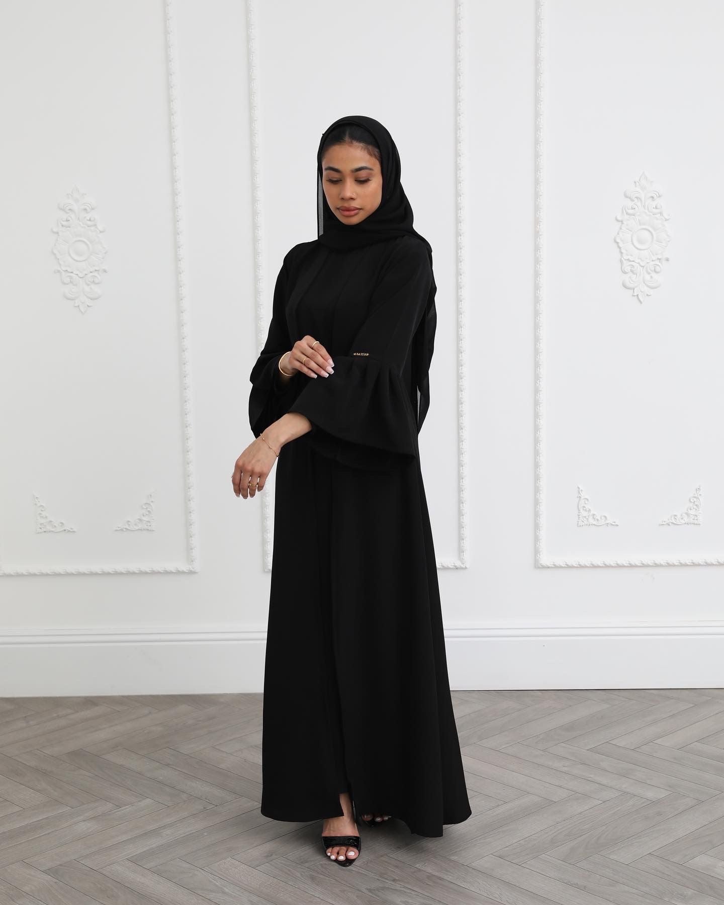 SERENA ABAYA