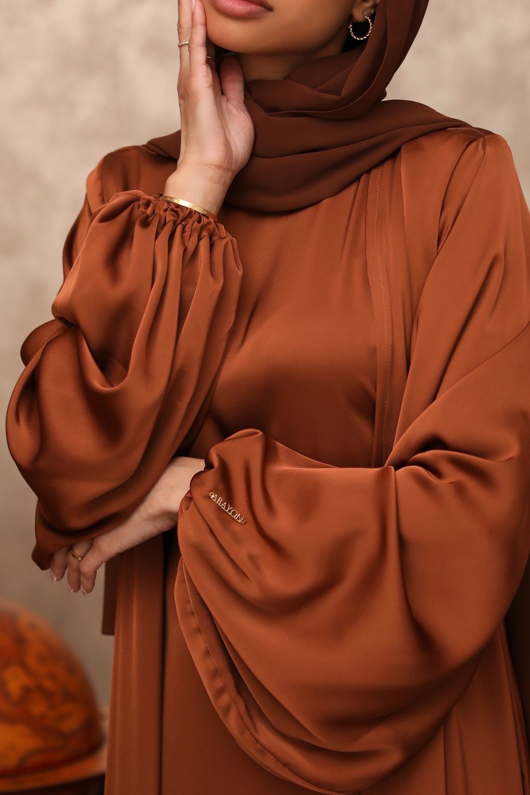 YASMEEN ABAYA